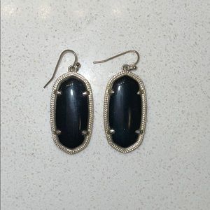 Black Kendra Scott earrings!